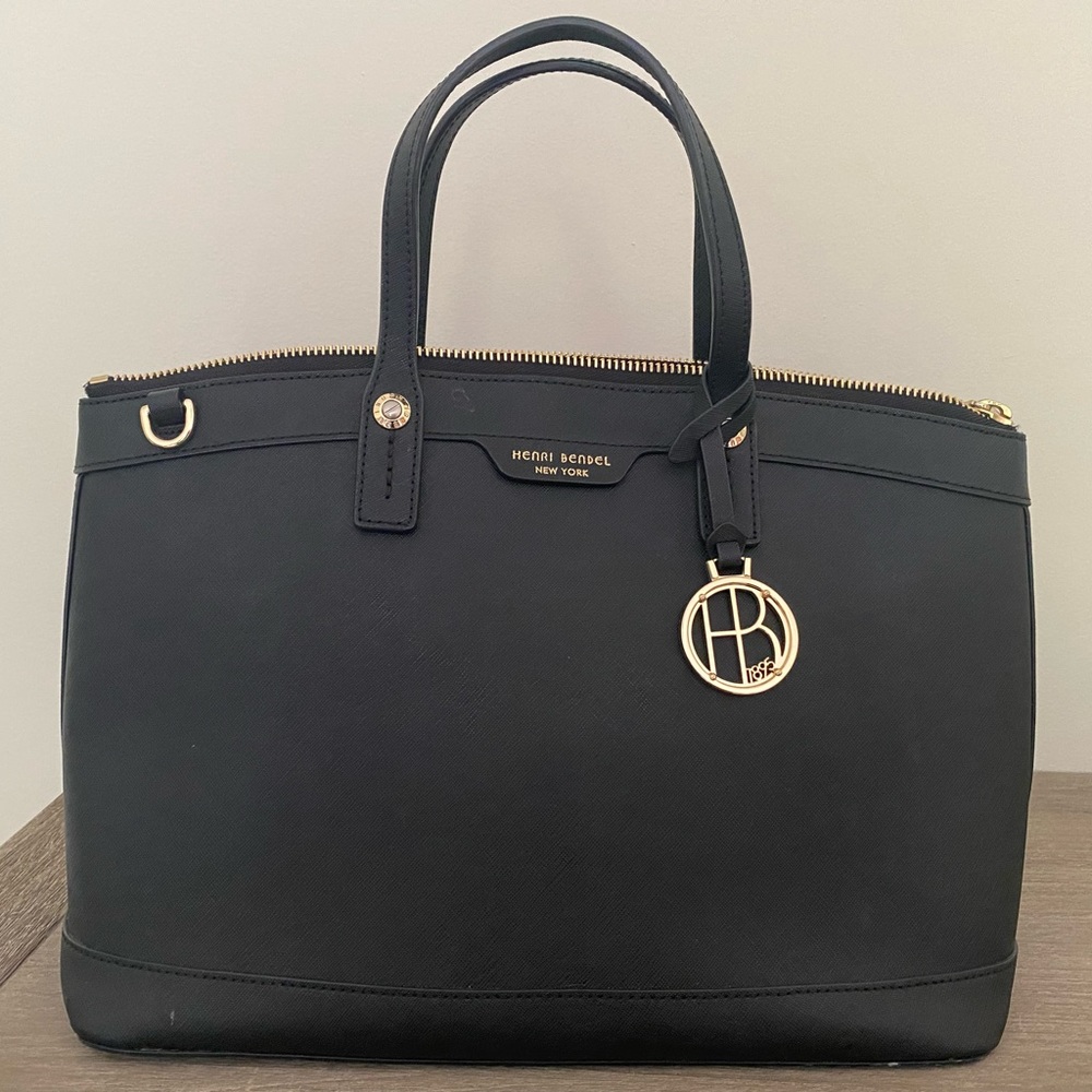 Henri Bendel Black Handbag Saffiano Leather Quality Classic NYC Vintage Luxury